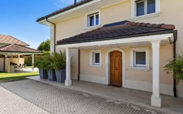 Villa 7.5 rooms - image - 1