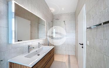Villa 6.5 Zimmer - image - 6