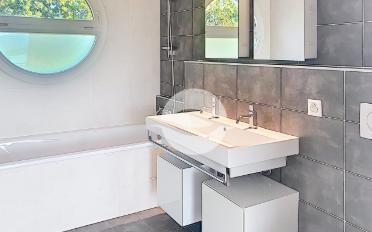 Maison 8.5 pièces - image - 13
