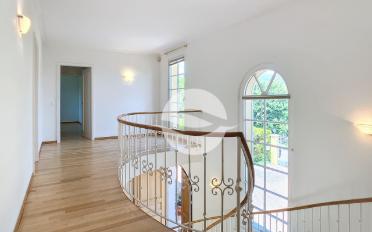 Einfamilienhaus 6.5 Zimmer - image - 8