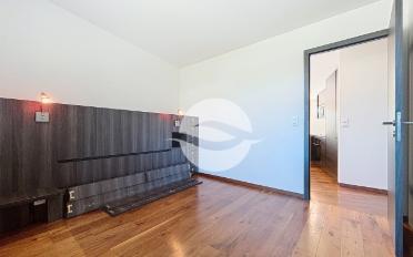 Apartment 4 rooms - image - 7