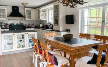 Chalet 10 Zimmer - image - 2