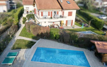 Villa 6.5 pièces - image - 1