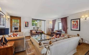 Villa 10.5 Zimmer - image - 2