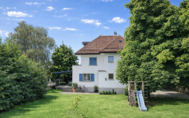 Villa 8.5 pièces - image - 1