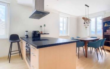Single house 15 rooms - image - 5