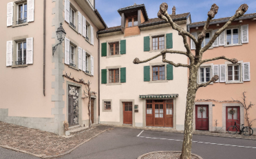 Row house 11 rooms - image - 1