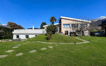 Villa 8 Zimmer - image - 4