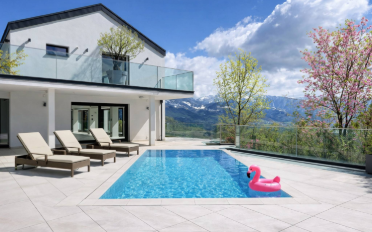 Villa 6.5 pièces - image - 1