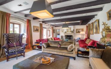 Villa 20 Zimmer - image - 2