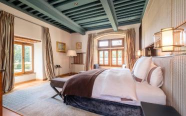 Villa 20 Zimmer - image - 4