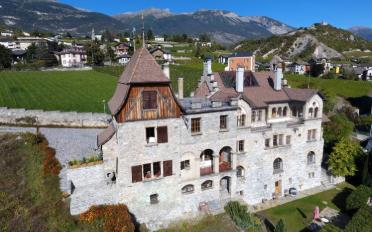 Castle 16 rooms - image - 3