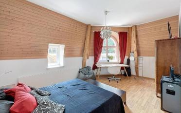 Attic flat 6.5 rooms - image - 5