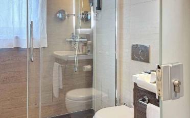 Apartment 2.5 rooms - image - 8