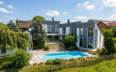 Villa 7.5 Zimmer - image - 1