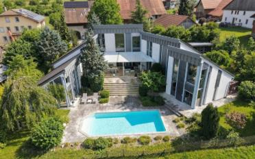 Villa 7.5 Zimmer - image - 2