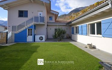 Villa 5.5 Zimmer - image - 1