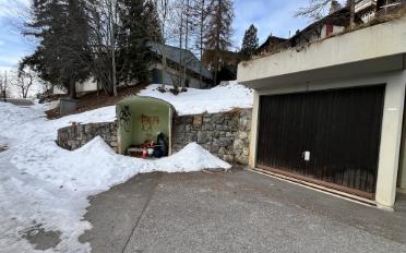 Single garage - image - 2