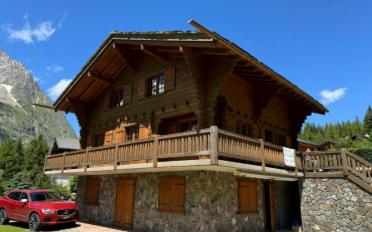 Chalet 5.5 pièces - image - 1