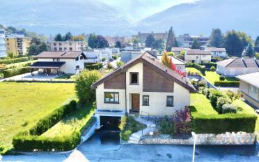 Villa 7.5 Zimmer - image - 3