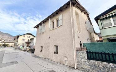 Wohngebäude 11.5 Zimmer - image - 3