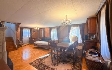 Residential building 7.5 rooms - image - 7