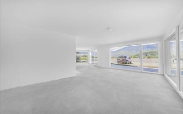 Office - image - 4