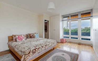 Apartment 8 rooms - image - 5