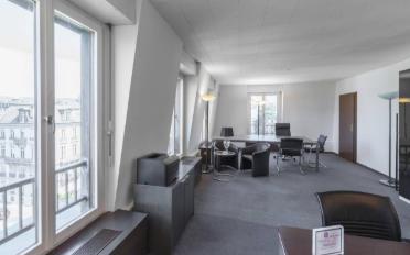 Bureau - image - 10