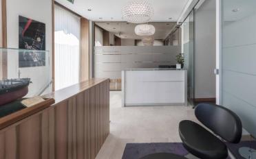 Bureau - image - 12