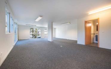 Bureau - image - 7