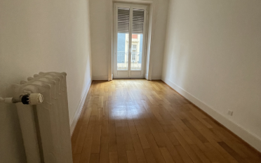 Apartment 4 rooms - image - 11