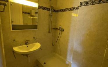 Apartment 4 rooms - image - 8