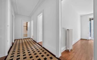 Apartment 4 rooms - image - 11