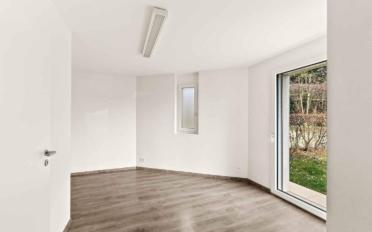 Commercial - image - 5