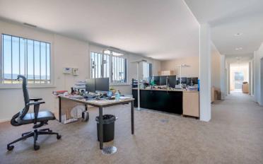 Office - image - 5