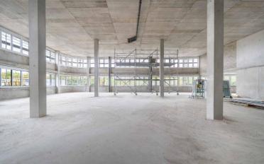 Commercial - image - 4