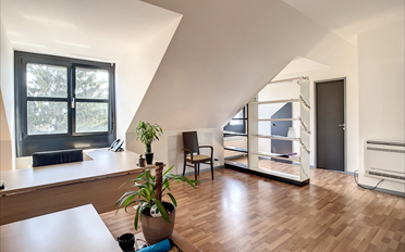 Office - image - 2