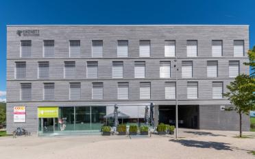 Office - image - 4