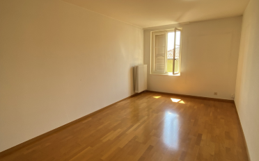 Apartment 3 rooms - image - 4