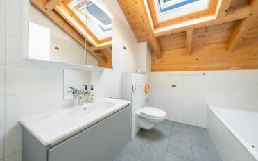 Reihenfamilienhaus 5.5 Zimmer - image - 3
