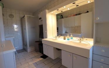 Bifamiliar house 7.5 rooms - image - 13