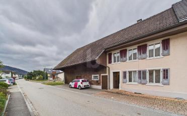 Doppeleinfamilienhaus 4.5 Zimmer - image - 1