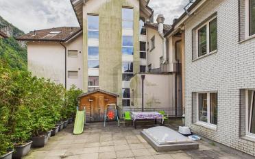 Residential building 15 rooms - image - 2