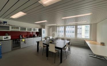Office 5 rooms - image - 3