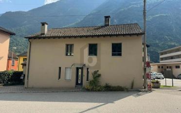 Doppeleinfamilienhaus 7 Zimmer - image - 2