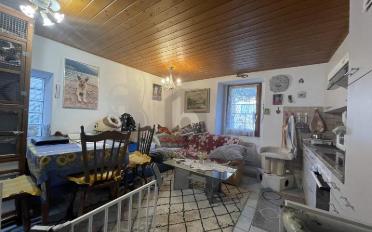 Einfamilienhaus 2.5 Zimmer - image - 2