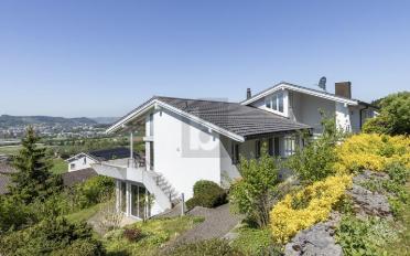 Villa 12.5 pièces - image - 1