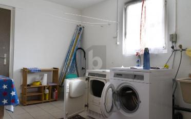 Immeuble résidentiel 4 pièces - image - 5