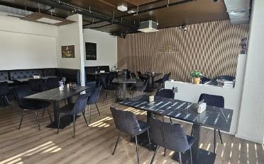 Restaurant 3 pièces - image - 1